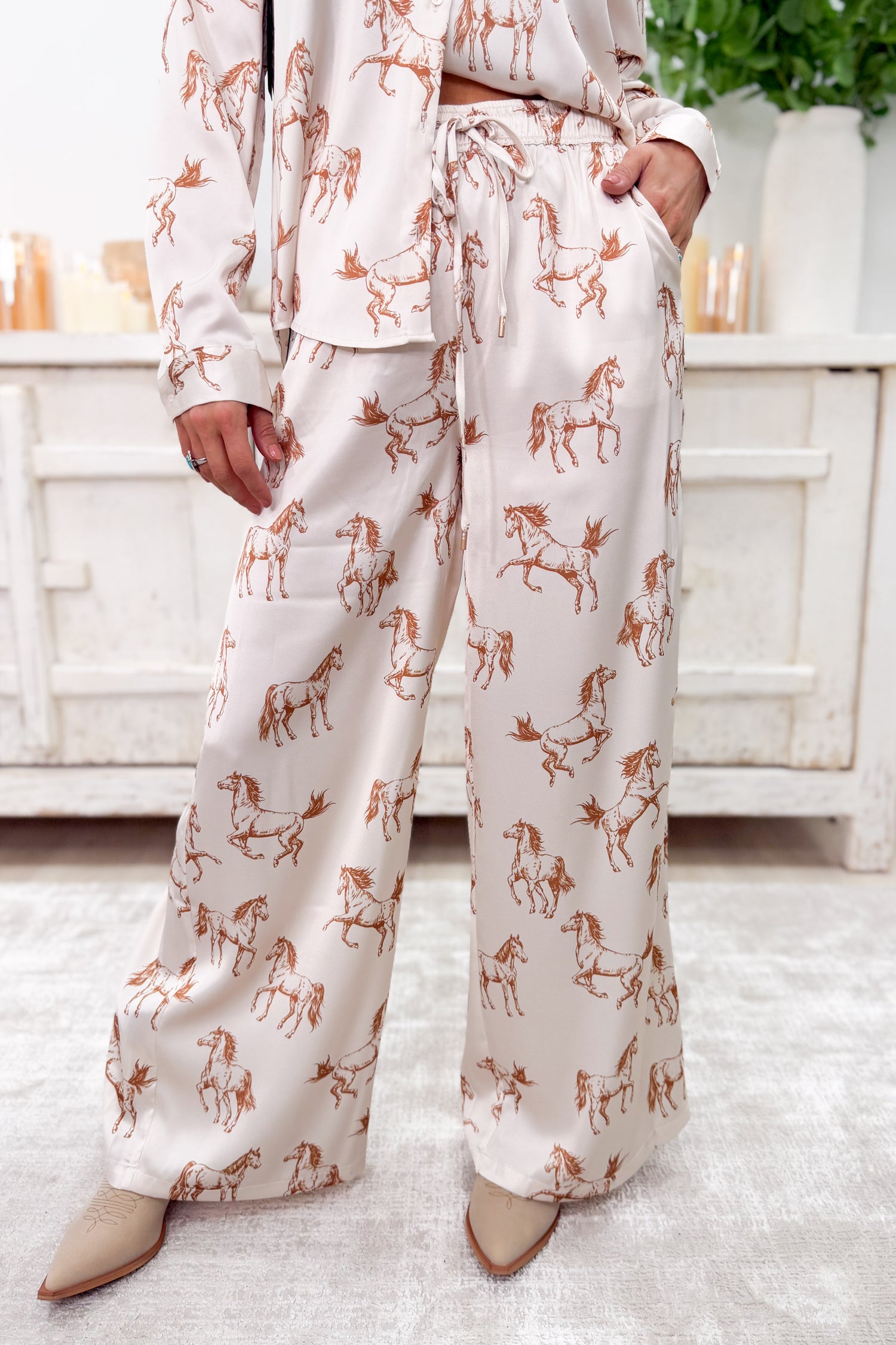 Out On The Range Bottoms