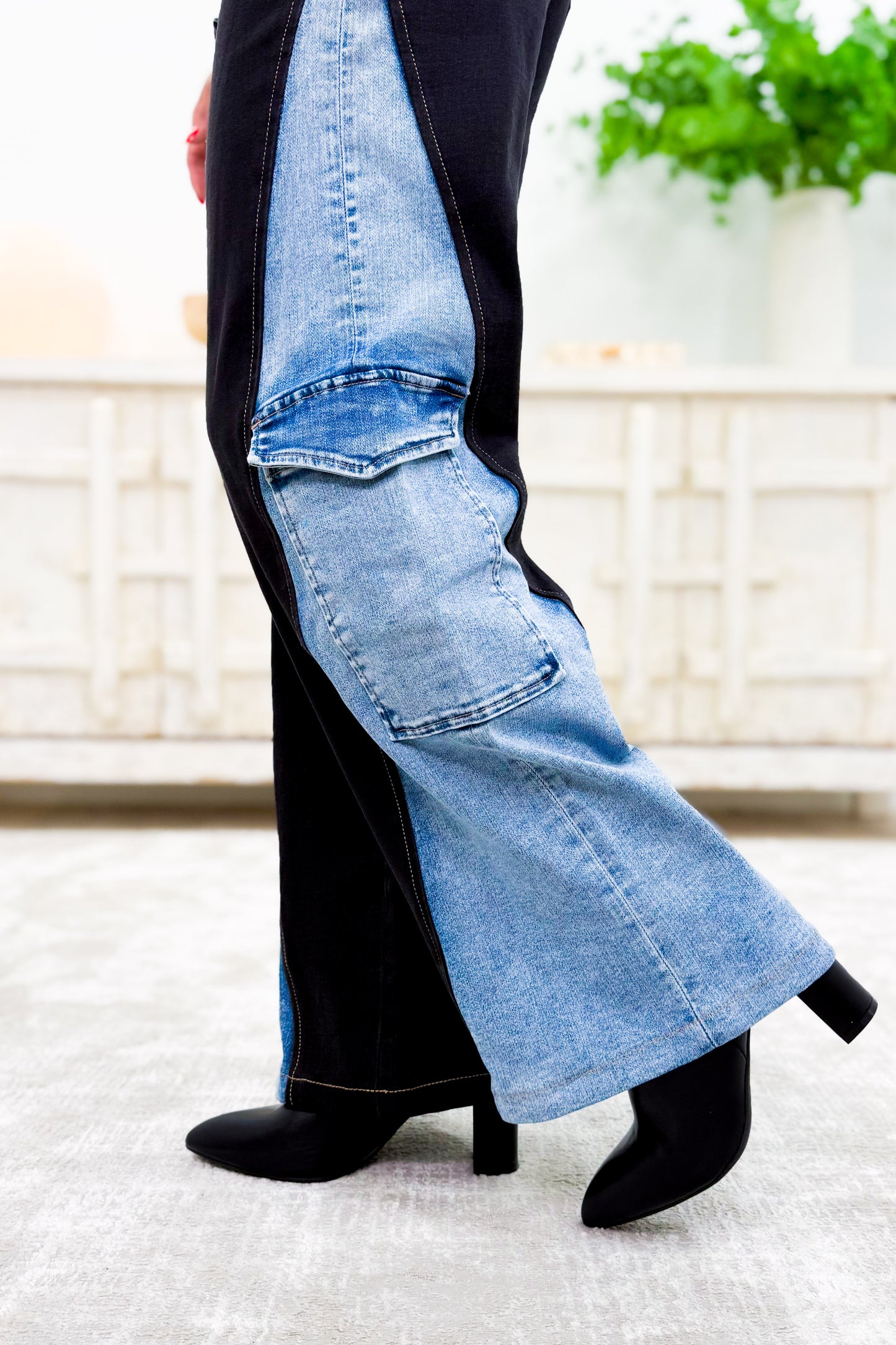 Double Take By BAR Label - High Rise Wide Leg Cargo Jeans - Black Indigo