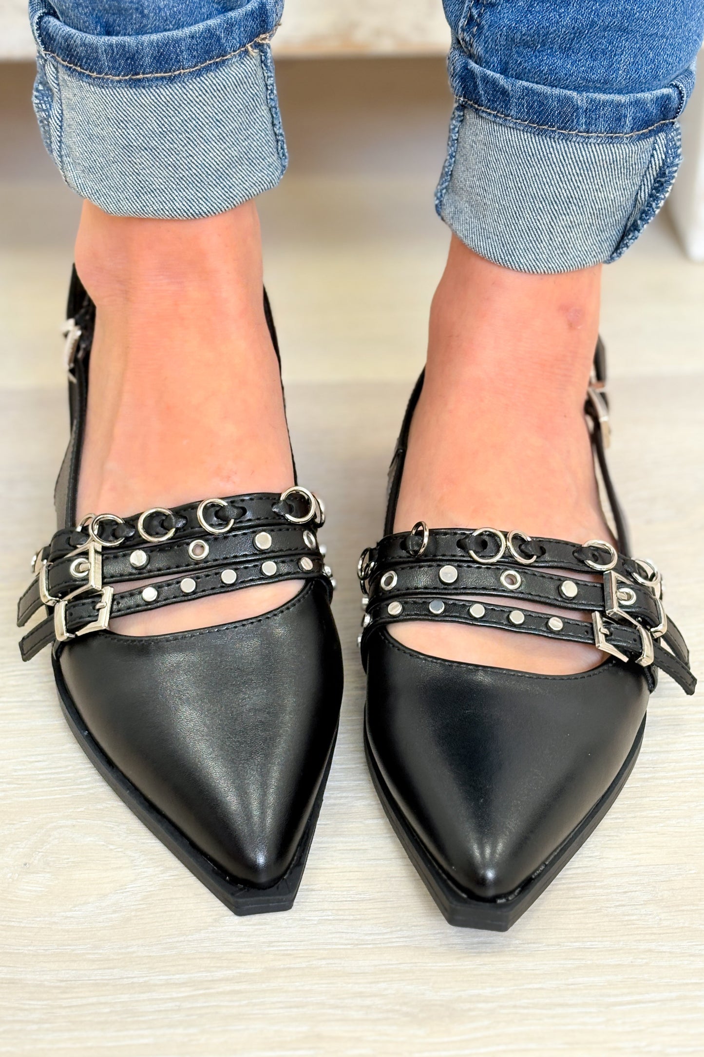 Adden Pointed Toe Flats - Black