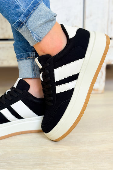 Lilith Platform Sneakers - Black