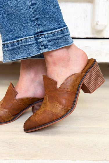 Mesa Western Block Heel Mules - Whiskey