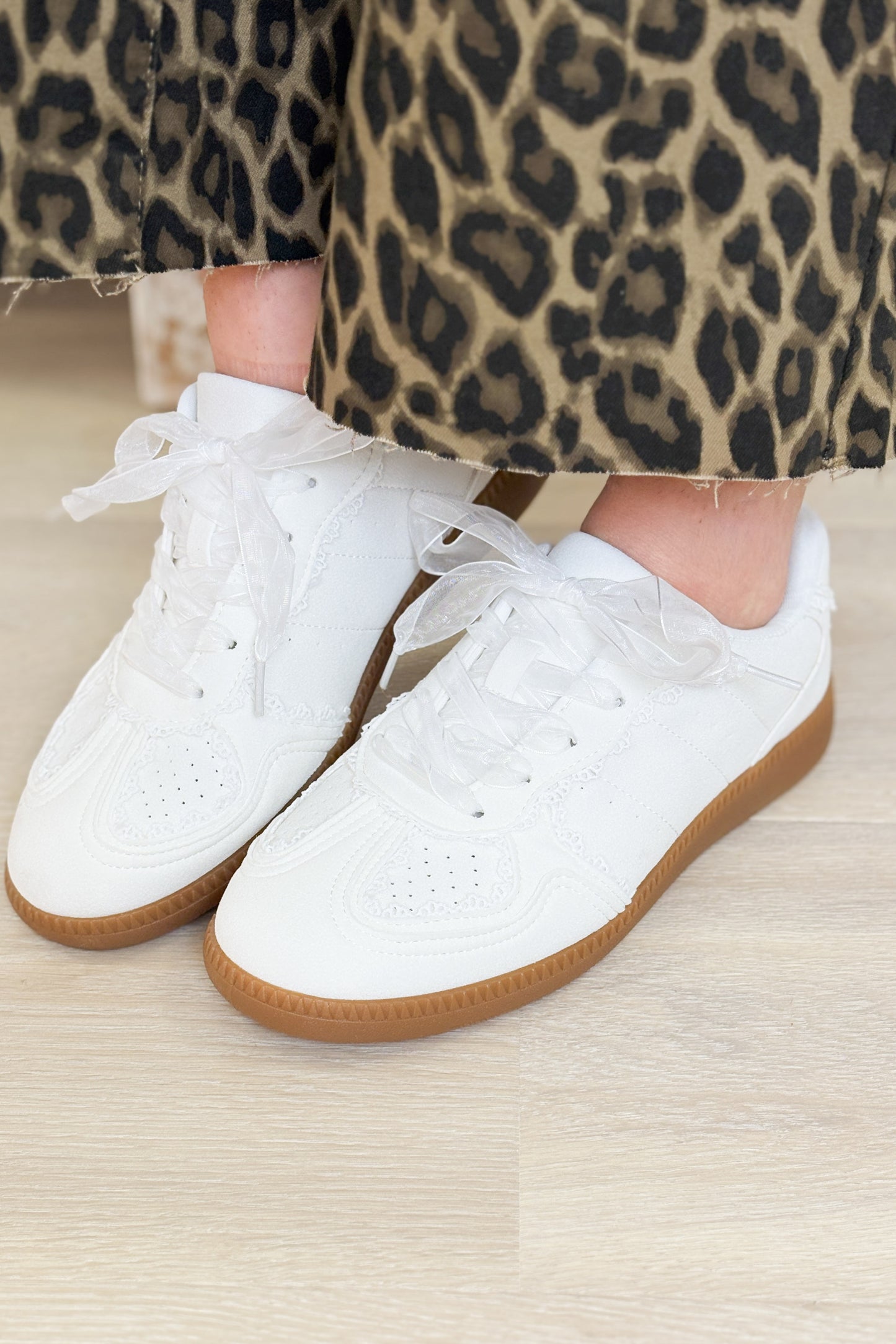 Moral Sneakers - White