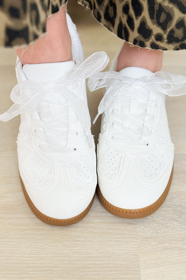 Moral Sneakers - White