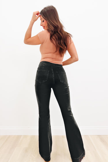 Sexy Back by The Denim BAR  - Flare Jeans in Black - 3 Inseams