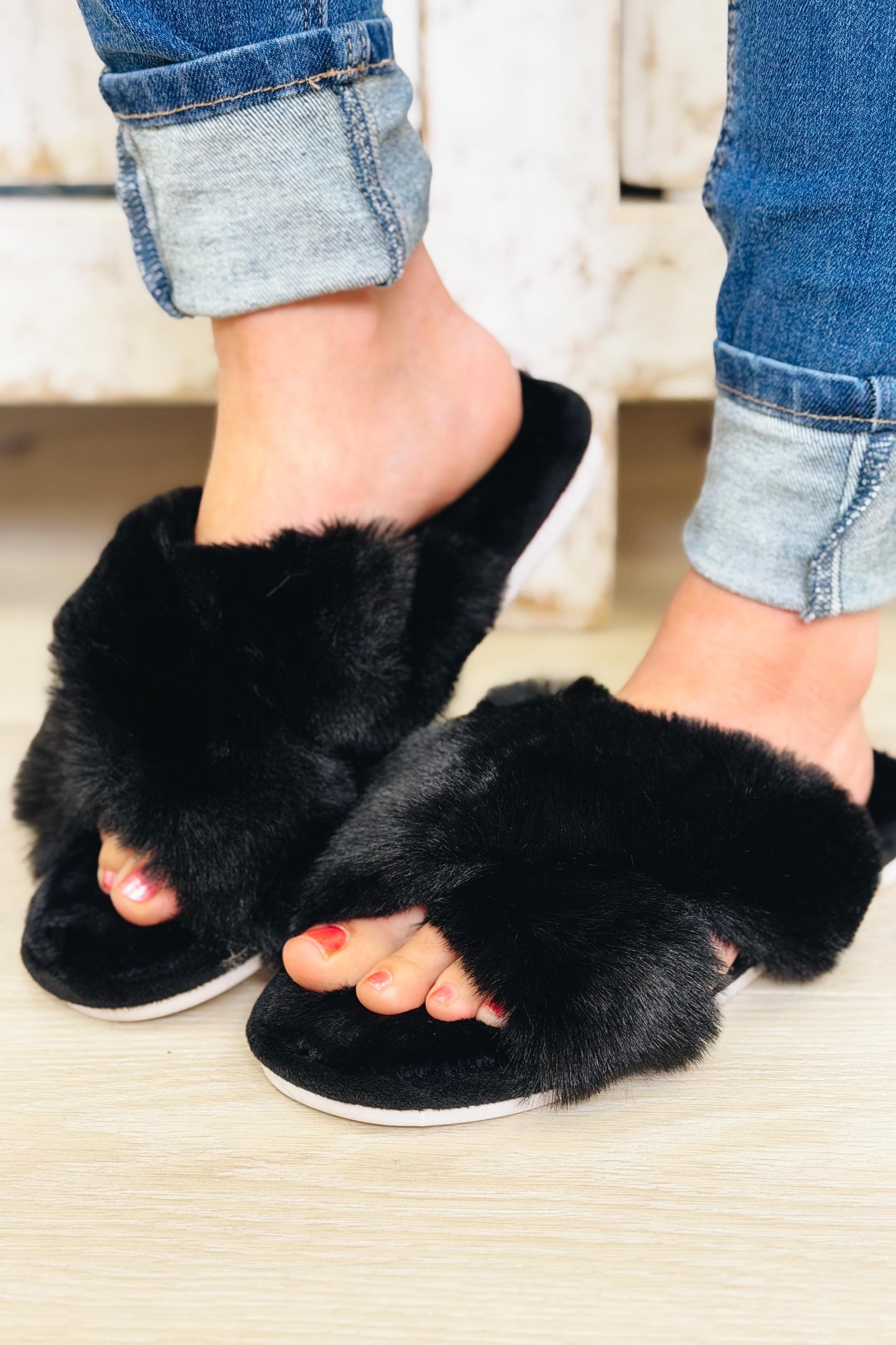 Beverly Fur Plush Slipper - 2 Colors!