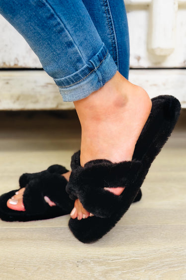 Comfy Furry Slide Sandals - Black