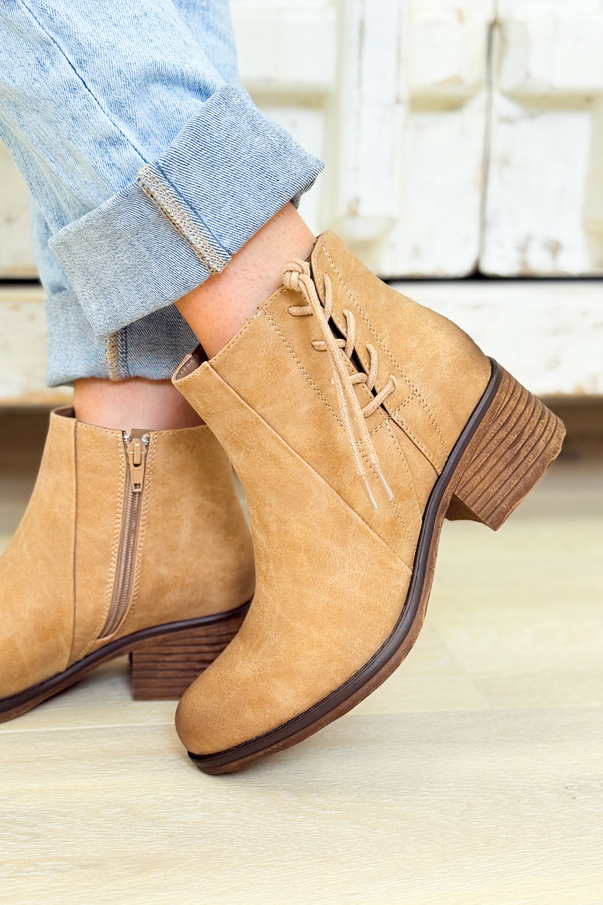 Gossip Girl Boots - Taupe