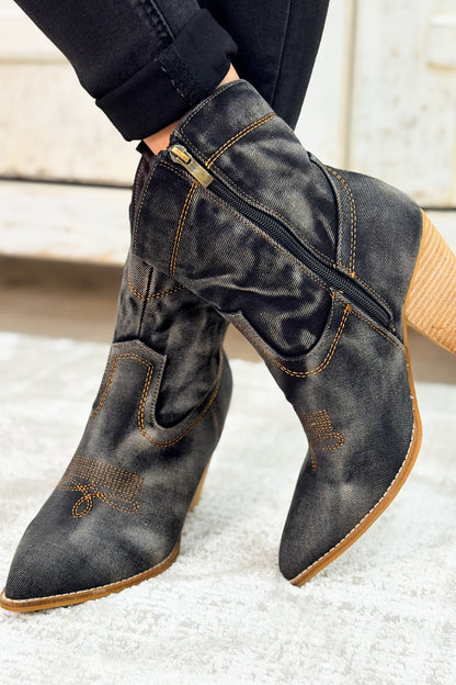 Corky's Friends In Low Places Boots