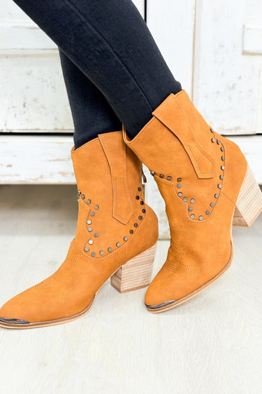 Pandora Vintage Western Booties - Tan