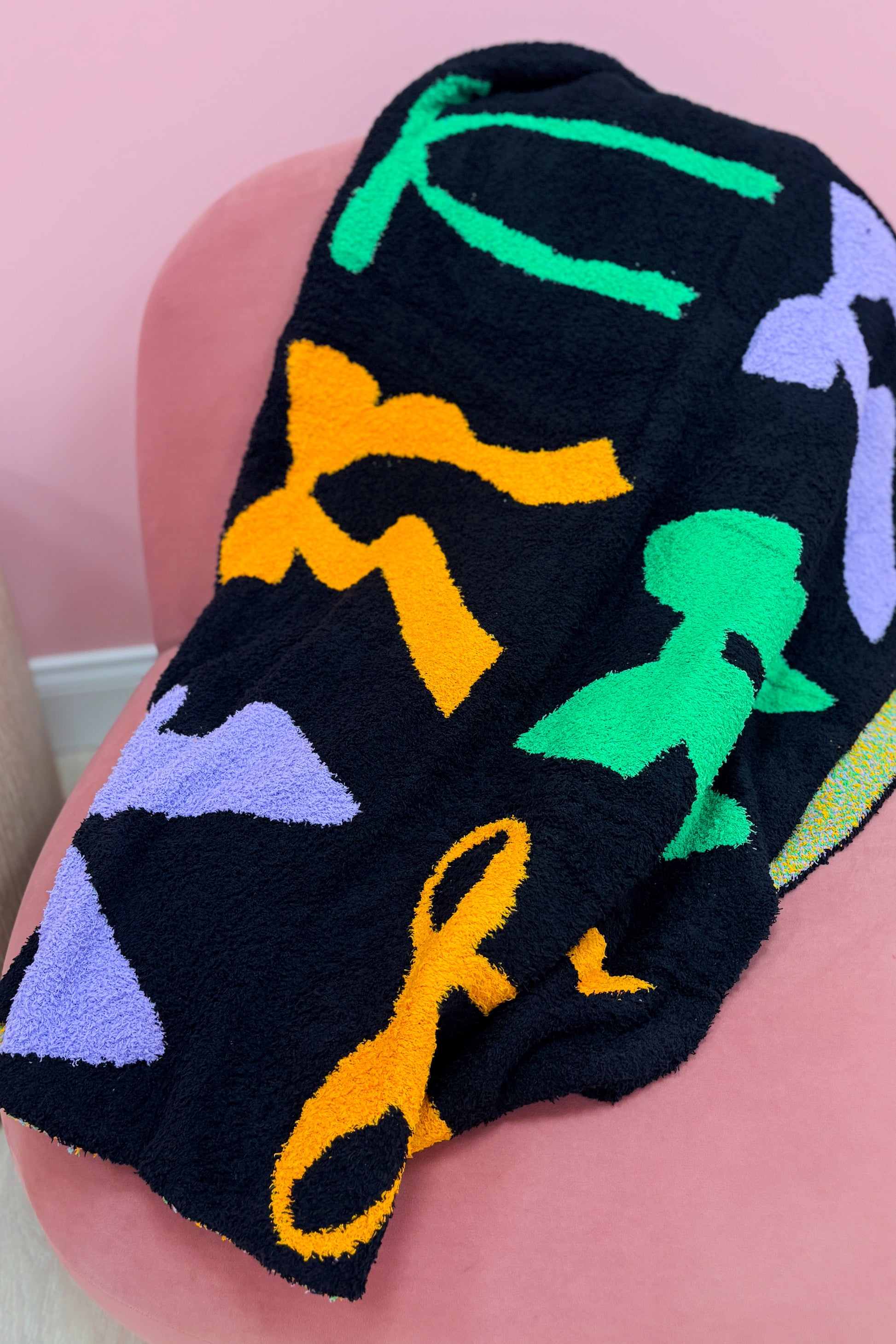 Bow Bewitched Blanket - Black