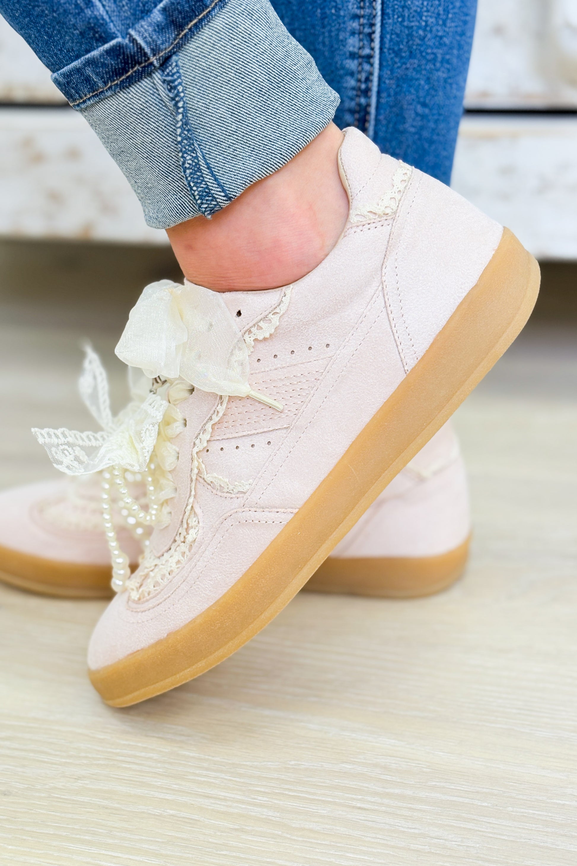 Eleanor Lace Trim Sneakers - Pink