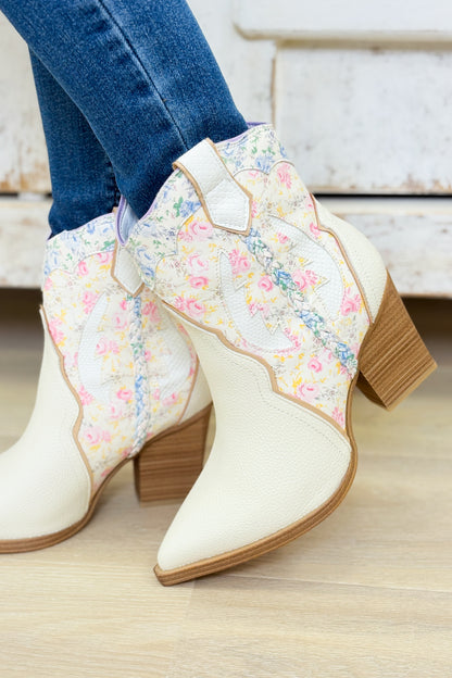 MIA Whitley Western Floral Booties - Off White Floral