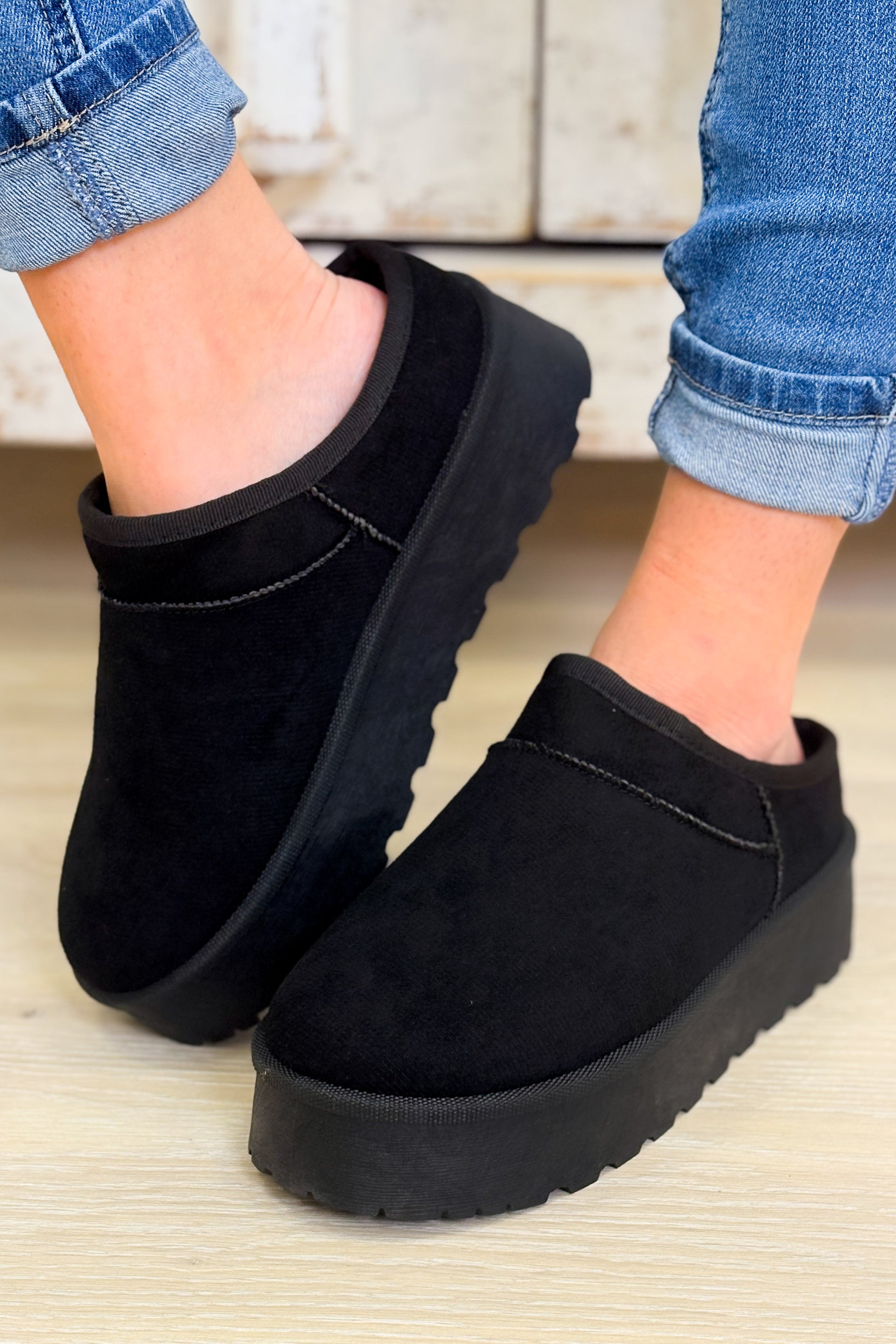 Inspired Solid Slip On Platform Shoes - Black