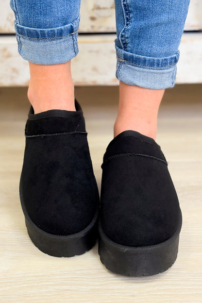 Inspired Solid Slip On Platform Shoes - Black
