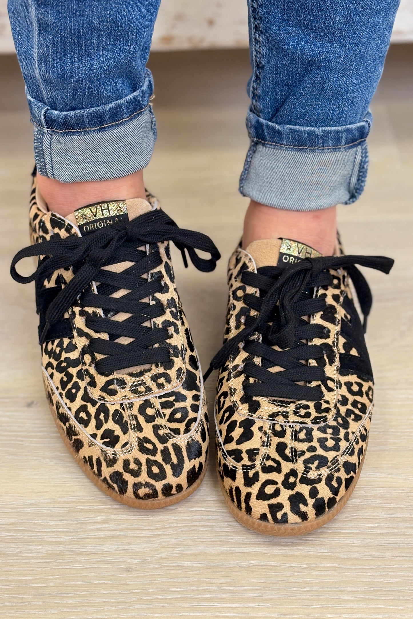 Vintage Dreamers Sneakers - Wild Leopard