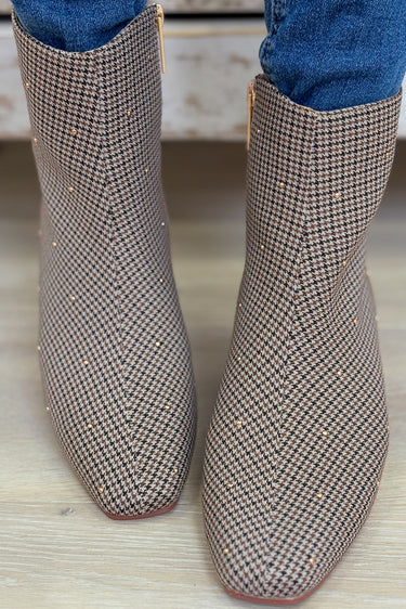 Corky's Such A Tease Boots - Black Tan Houndstooth