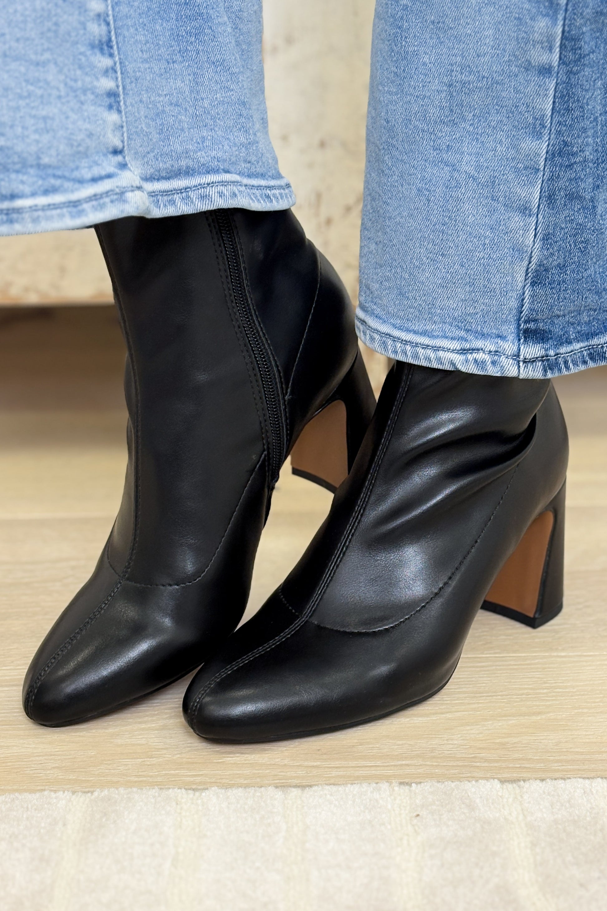MIA Thiva Boots - Black