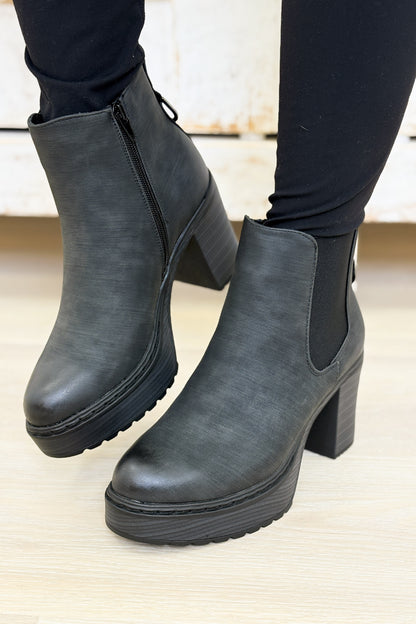 Susan Heeled Platform Ankle Boots - Black