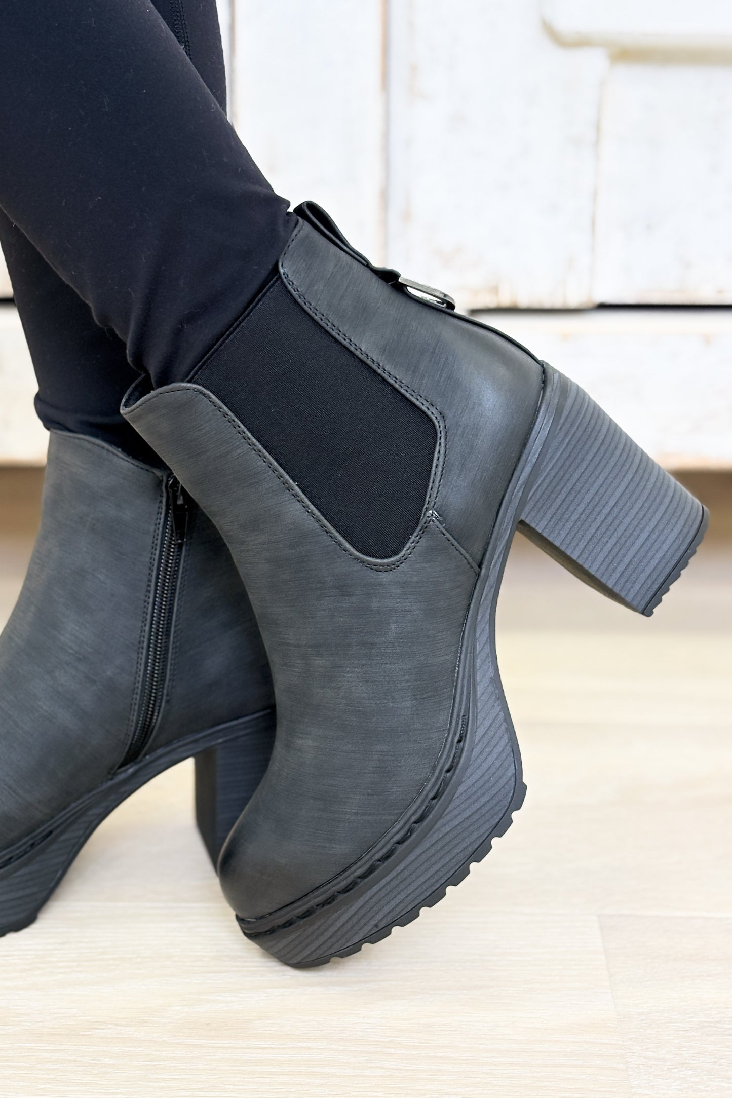 Susan Heeled Platform Ankle Boots - Black