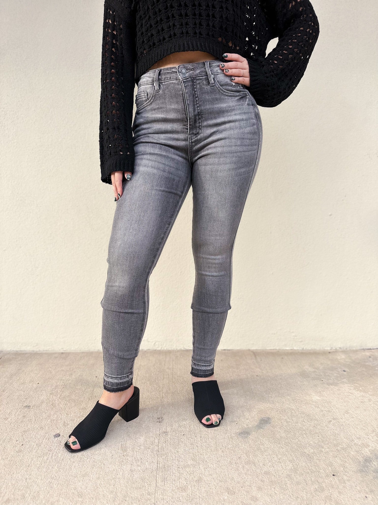 Judy Blue Under The Boardwalk High Rise Tummy Control Skinny Jeans