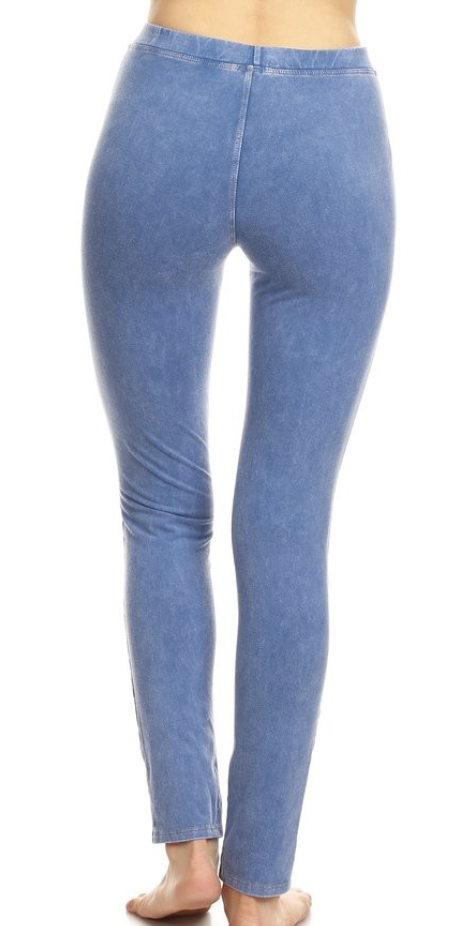 Lookin Dang Good Mineral Wash Leggings
