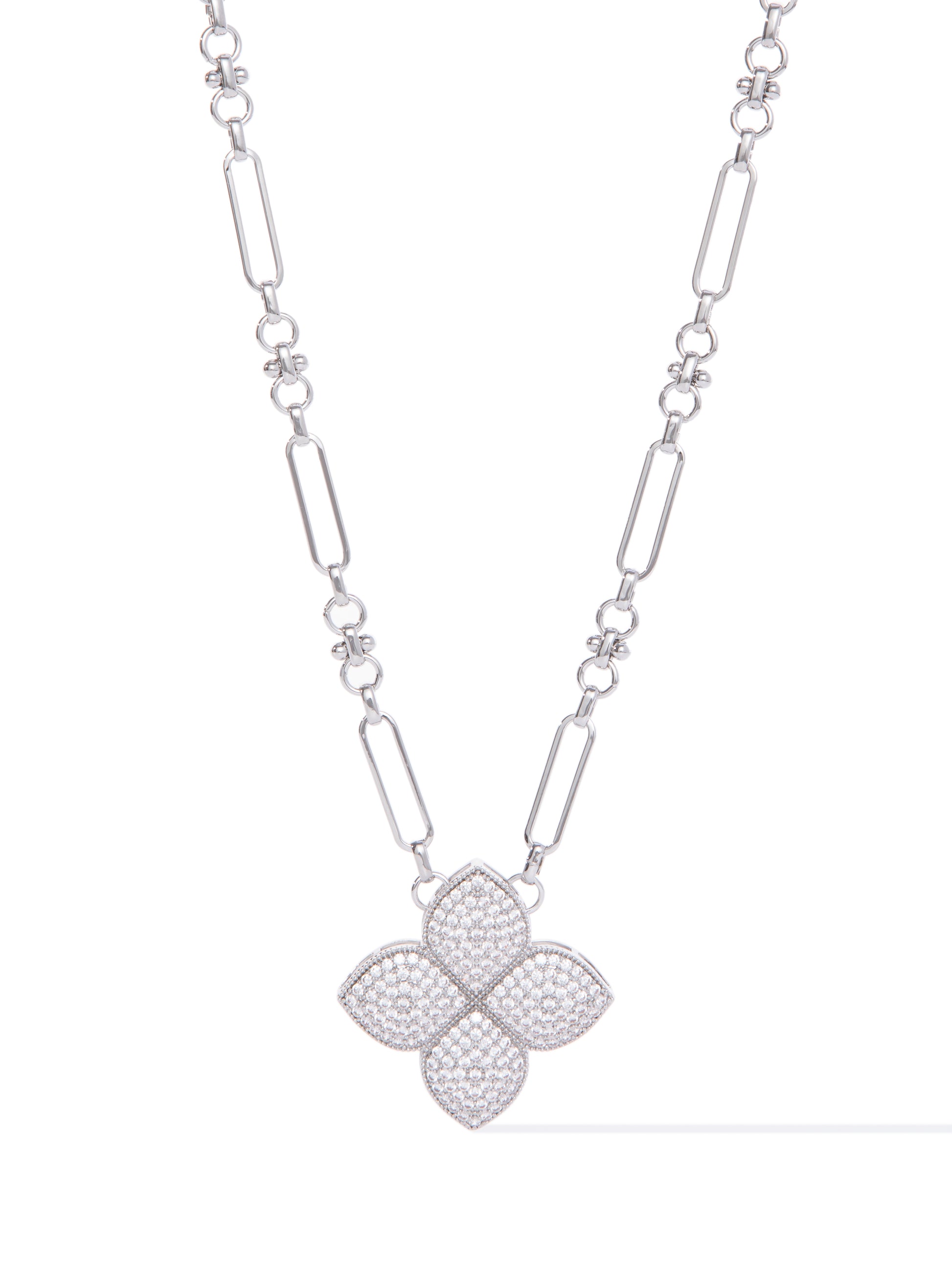 Lucky Bloom Necklace - Silver