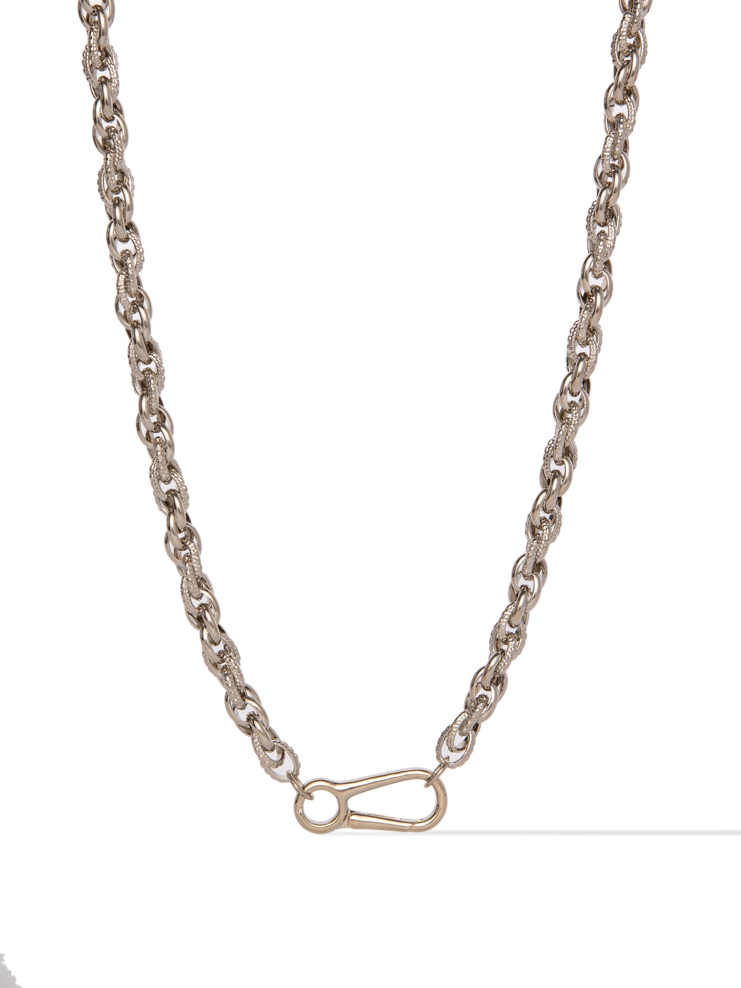 Mila Necklace - Metallic Linen