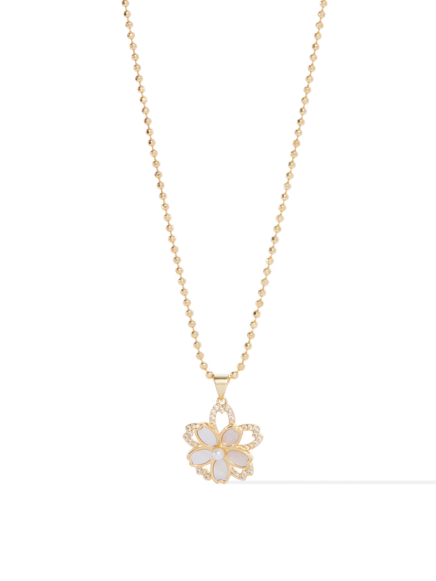 Pearl Petals Necklace - Gold