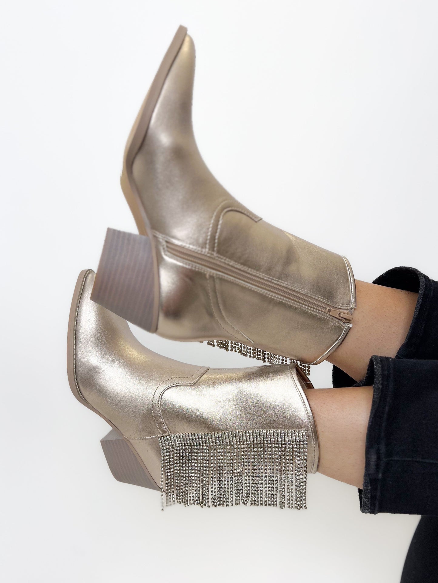 Oasis Society Rowan Fringe Boots -2 colors
