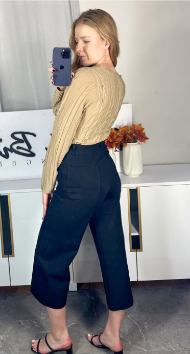 Signature Strut Wide Leg Pants - Black