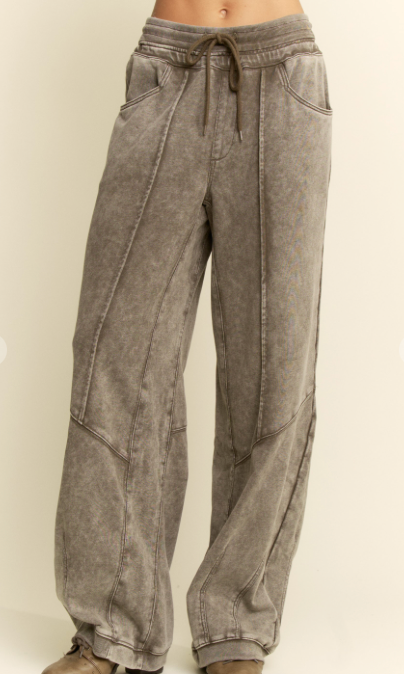 Everyday With You Barrel Pants - 2 Colors!