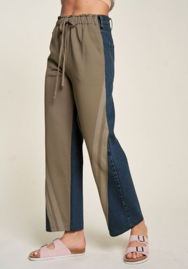 Array Half Way There Wide Leg Pants - 2 Colors!