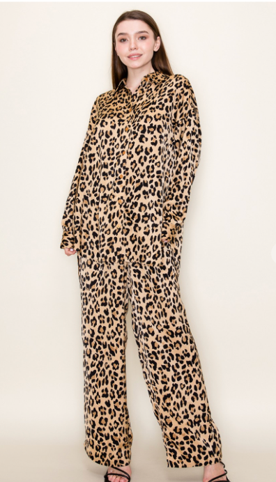 Down For Fun Leopard Pants - Camel