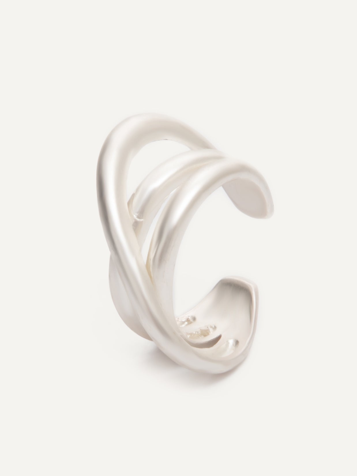Talia Ring - Metallic Pearl White