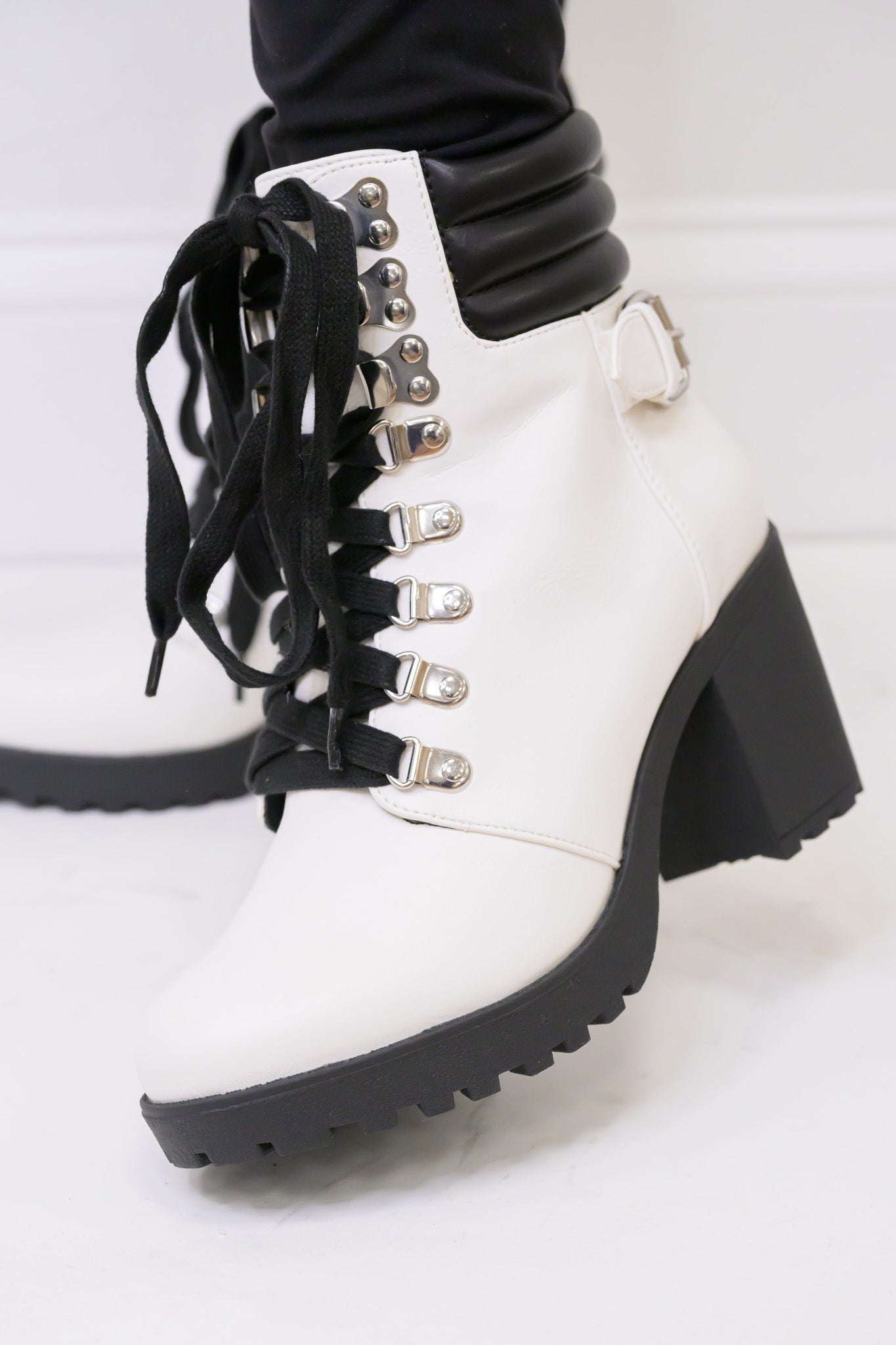MIA Annamaria Boots - White