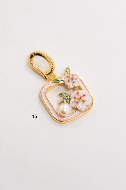 Garden Bloom Charm - Gold