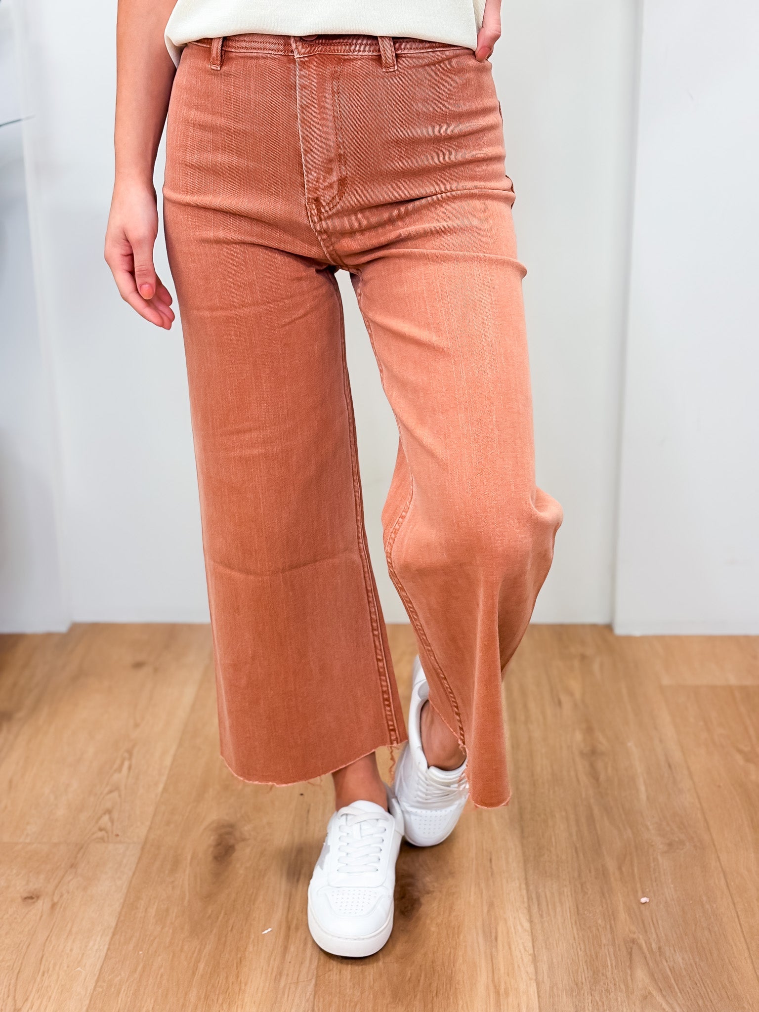 Holding On To This Pants - 3 Colors!