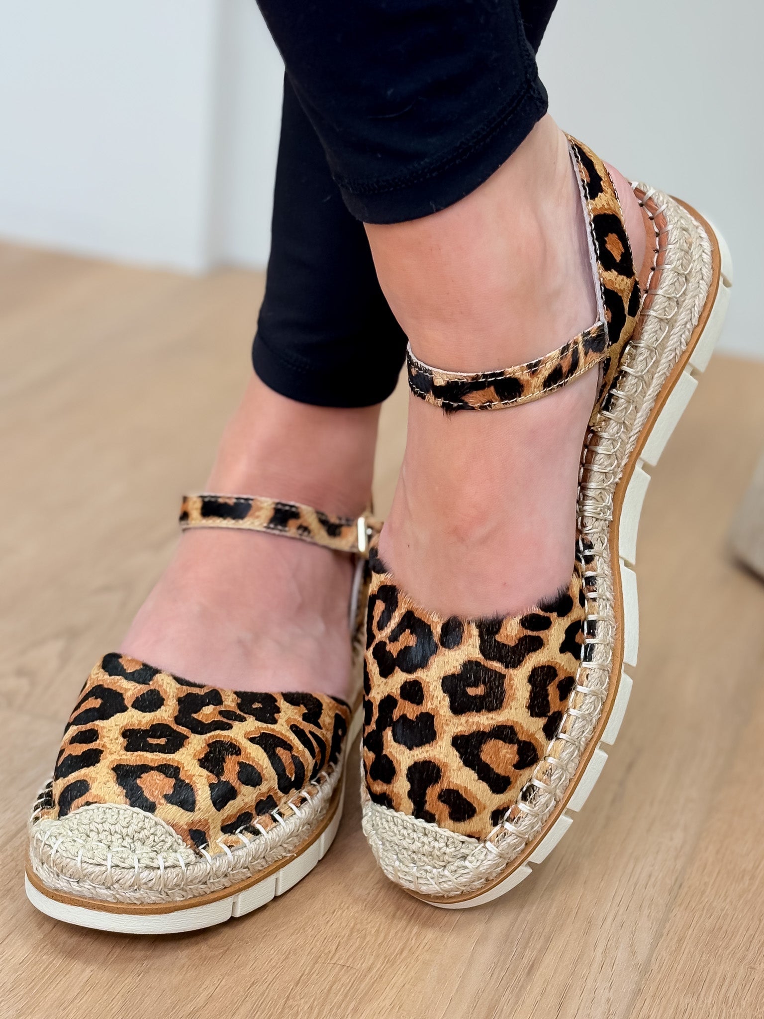 MIA Verona Sandals - Leopard