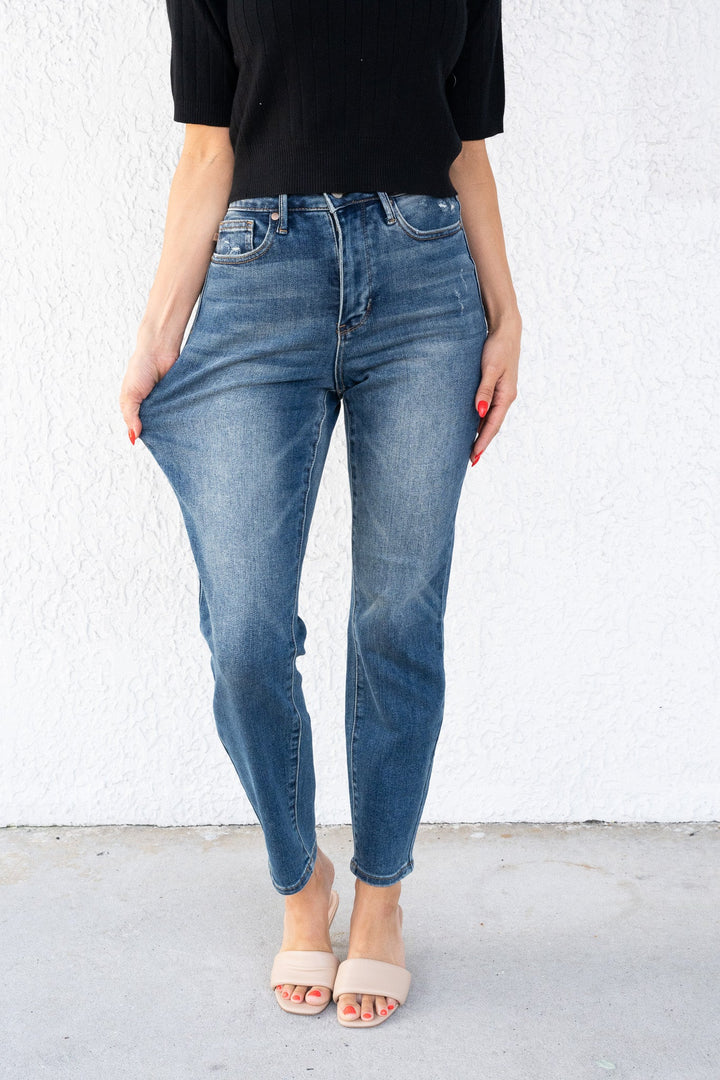 Judy Blue True To You High Rise Tummy Control Slim Fit Jeans