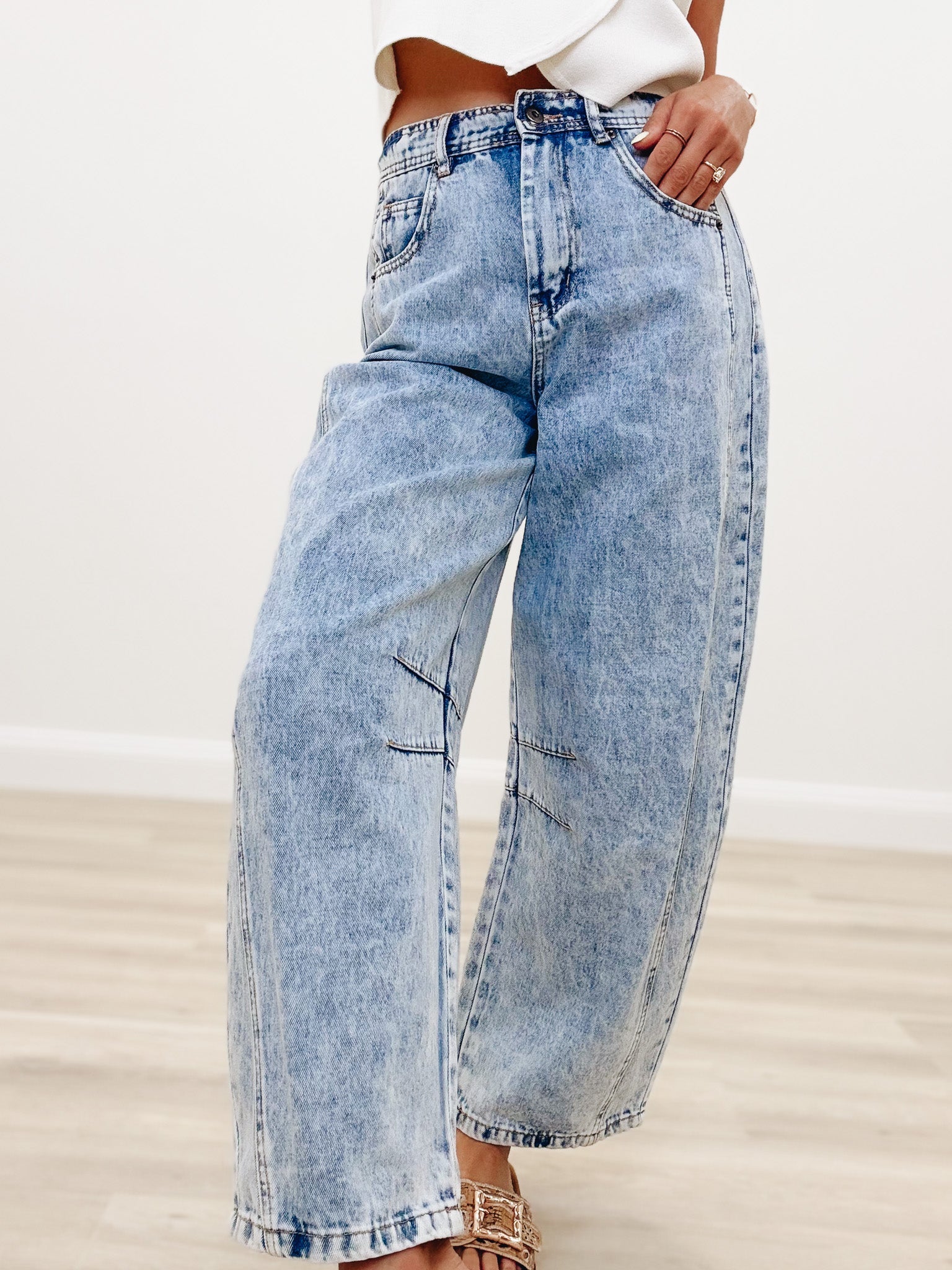 Standing Out By Very J - Wide Leg Jeans