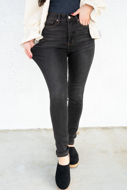 Turned Up By Judy Blue - High Rise Tummy Control Black Wash Skinny Jeans