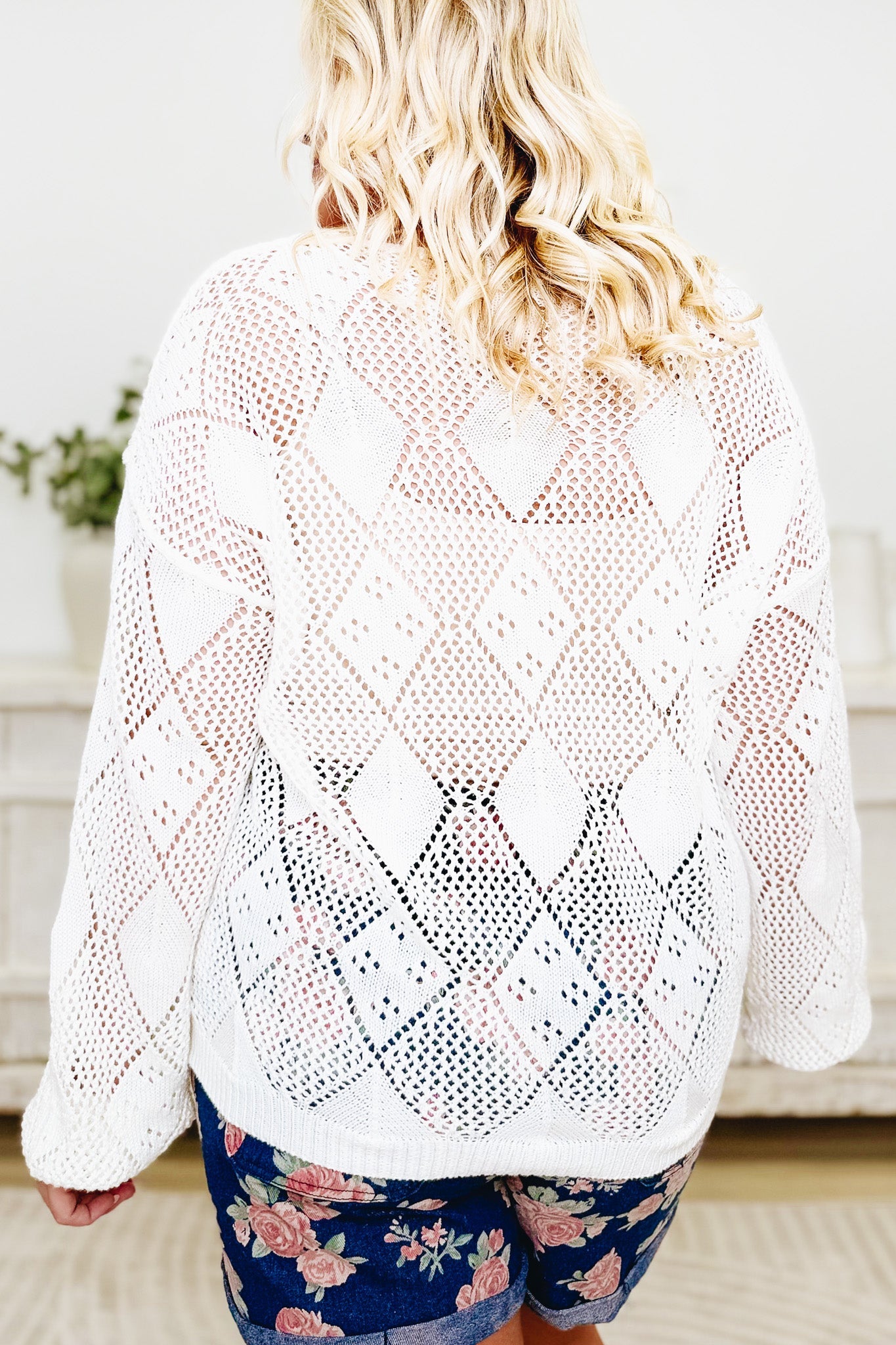 Gleam Grid Diamond Pullover Sweater - 2 Colors!