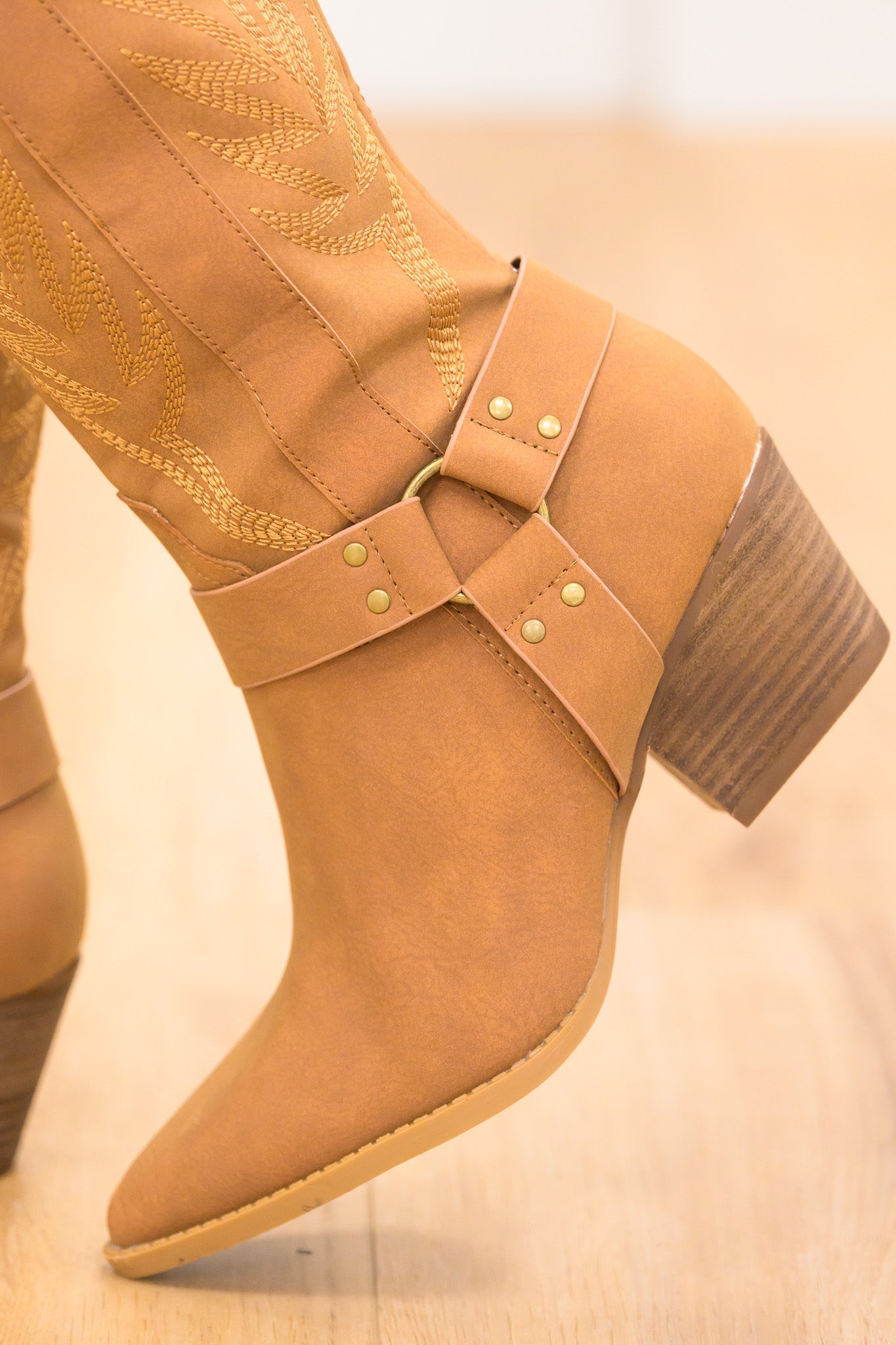 Oasis Society The Faye Boots - 2 Colors!