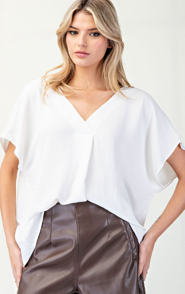 Weekend Escape Top - 3 Colors!