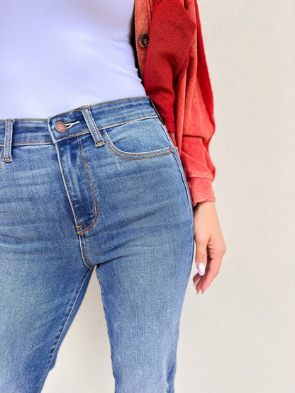 Judy Blue Nashville Hot Frayed Hem Straight Jeans