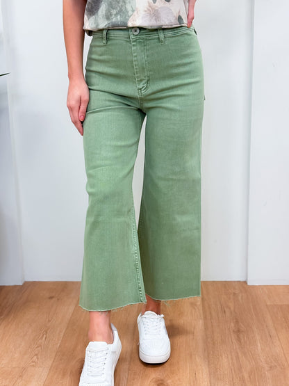 Holding On To This Pants - 3 Colors!