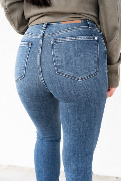 Judy Blue Bitter Sweet High Rise Skinny Destroy Jeans