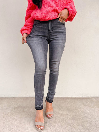 Under The Boardwalk By Judy Blue - Tummy Control Skinny Jeans