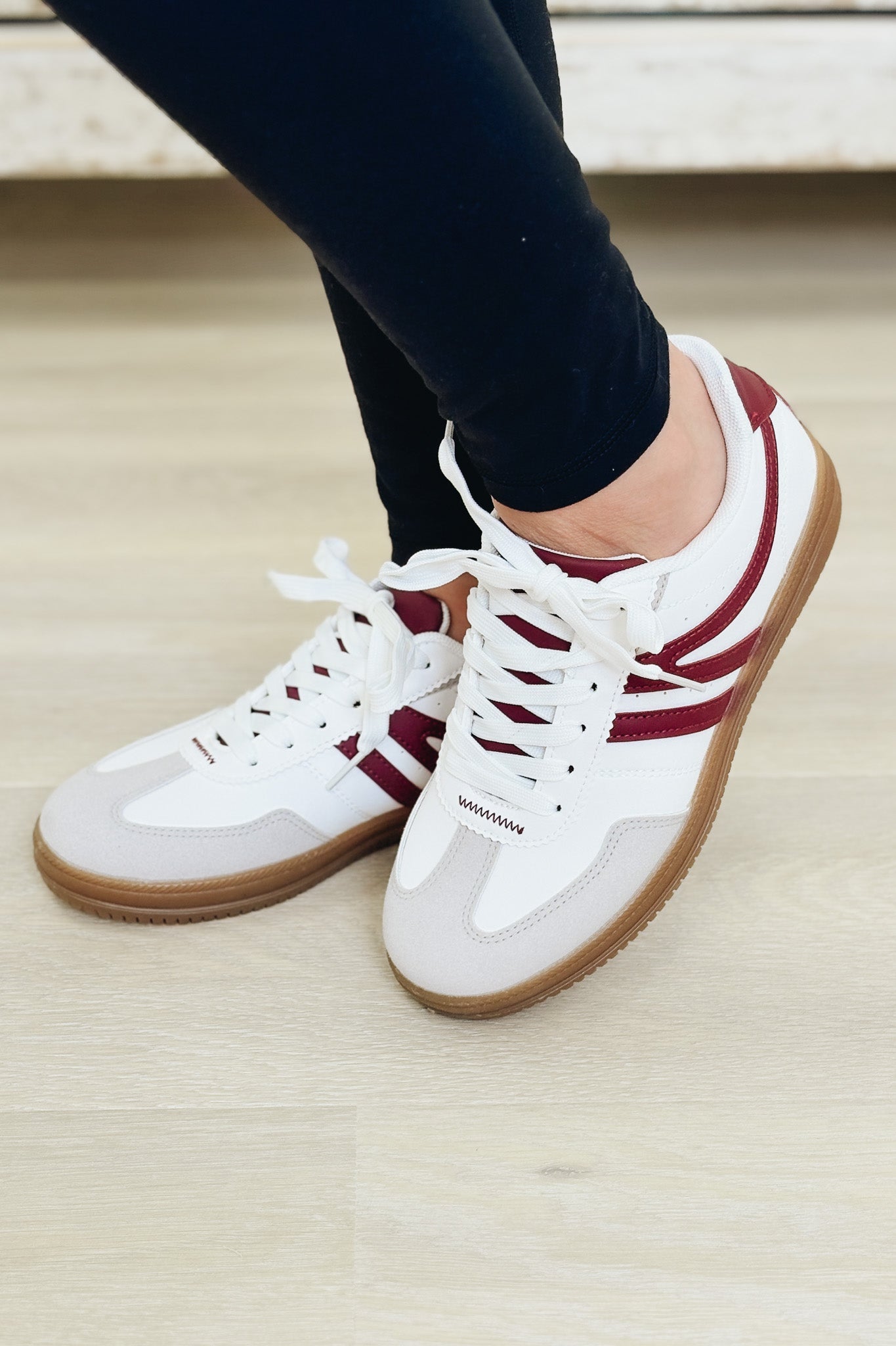 Giana Sneakers - Red