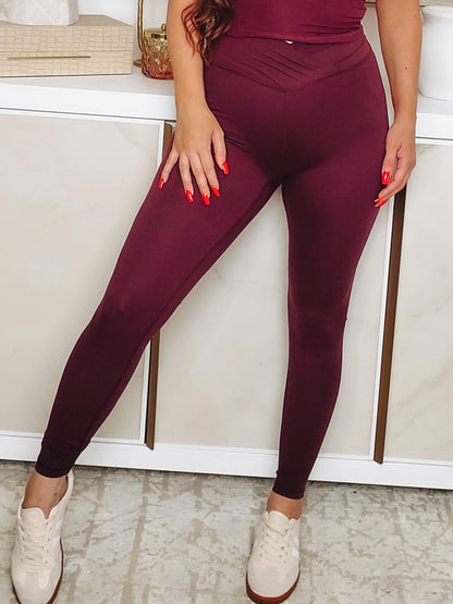 Move Your Body Leggings - Cassis